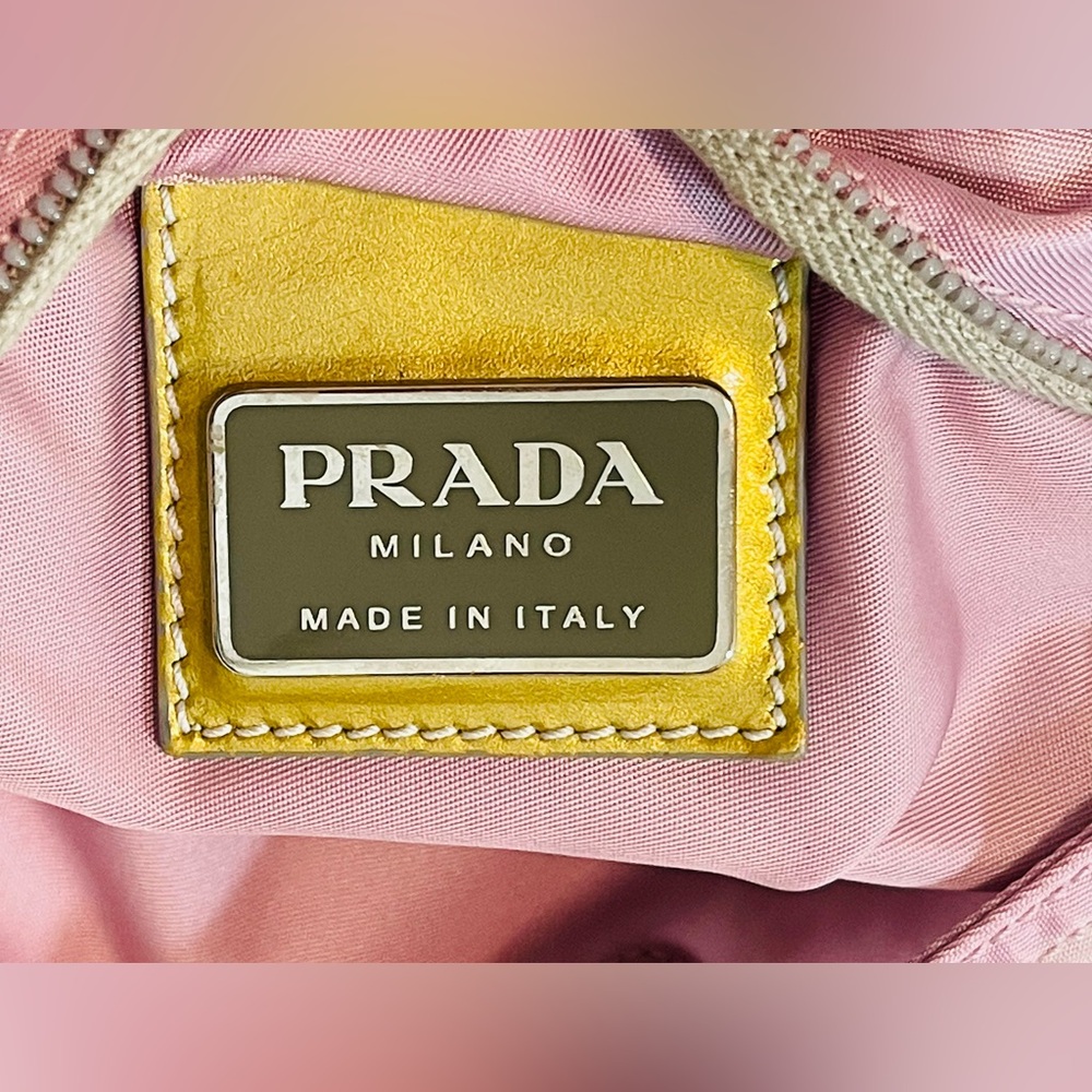 Prada Authentic Dusty Lilac Nylon Crossbody Bag with Adjustable Strap - Picture 2 of 15